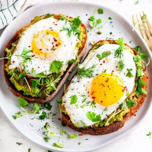 Avocado & Egg Breakfast Toast