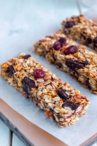Berry Nut Granola Bars
