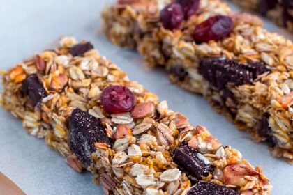 3 Healthy Homemade Granola Bar Recipes You’ll Love